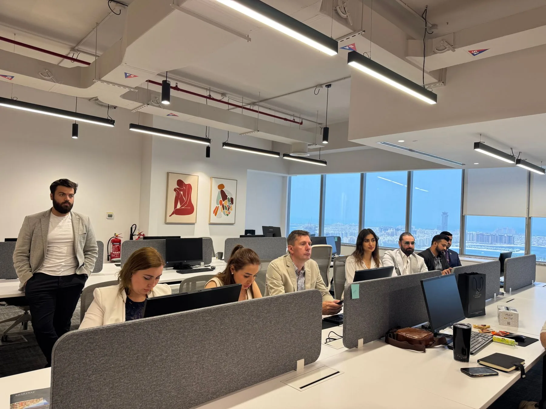Starting a Dubai Company from Europe or Russia: A Document Checklist
